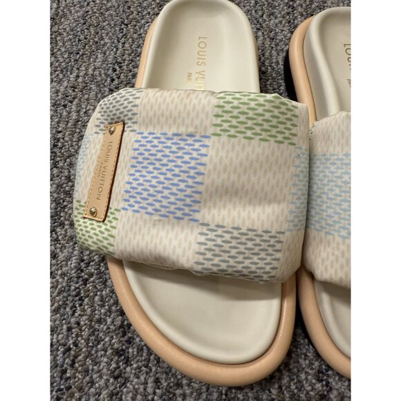 Louis Vuitton Womens Checkered Slide Sandals Beige/Green/Blue Size 38 - Picture 4 of 10